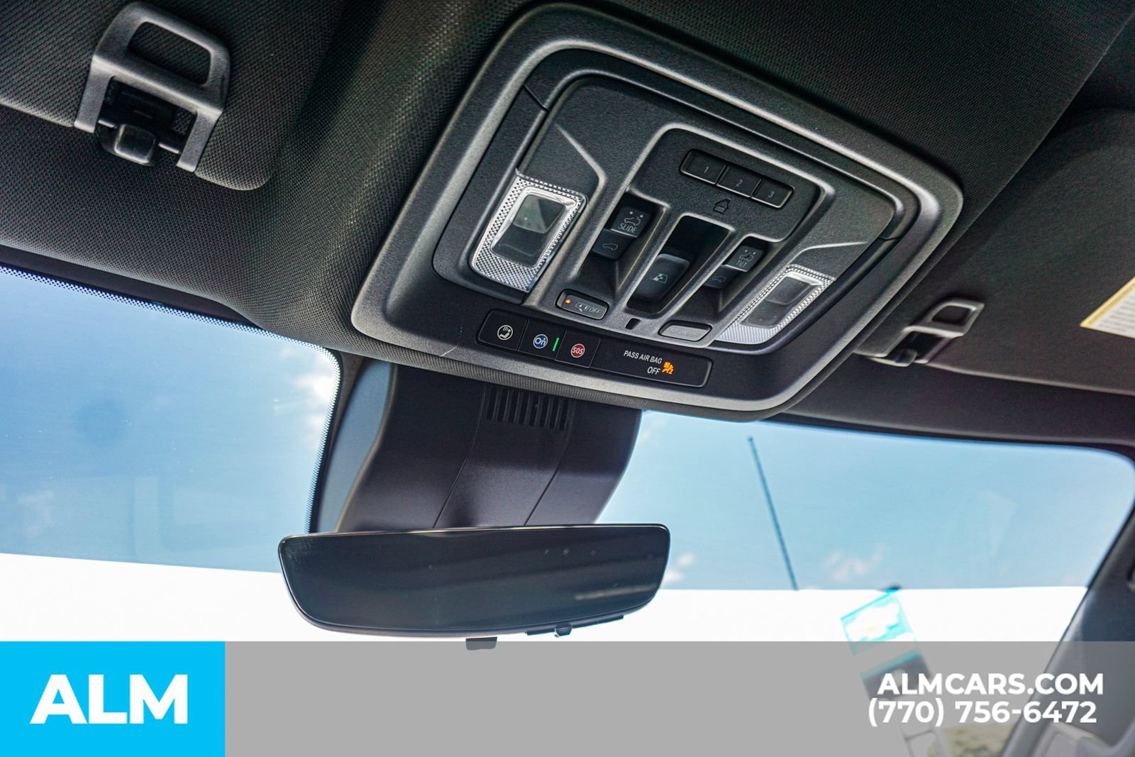 Used 2023 Chevrolet Silverado 1500 High Country w/ High Country Premium Package AWD/4WD image 64