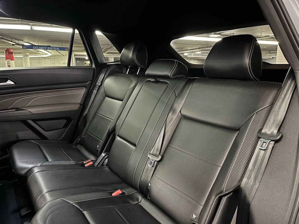 Used 2023 Volkswagen Atlas Cross Sport SE w/ Panoramic Sunroof Package image 23