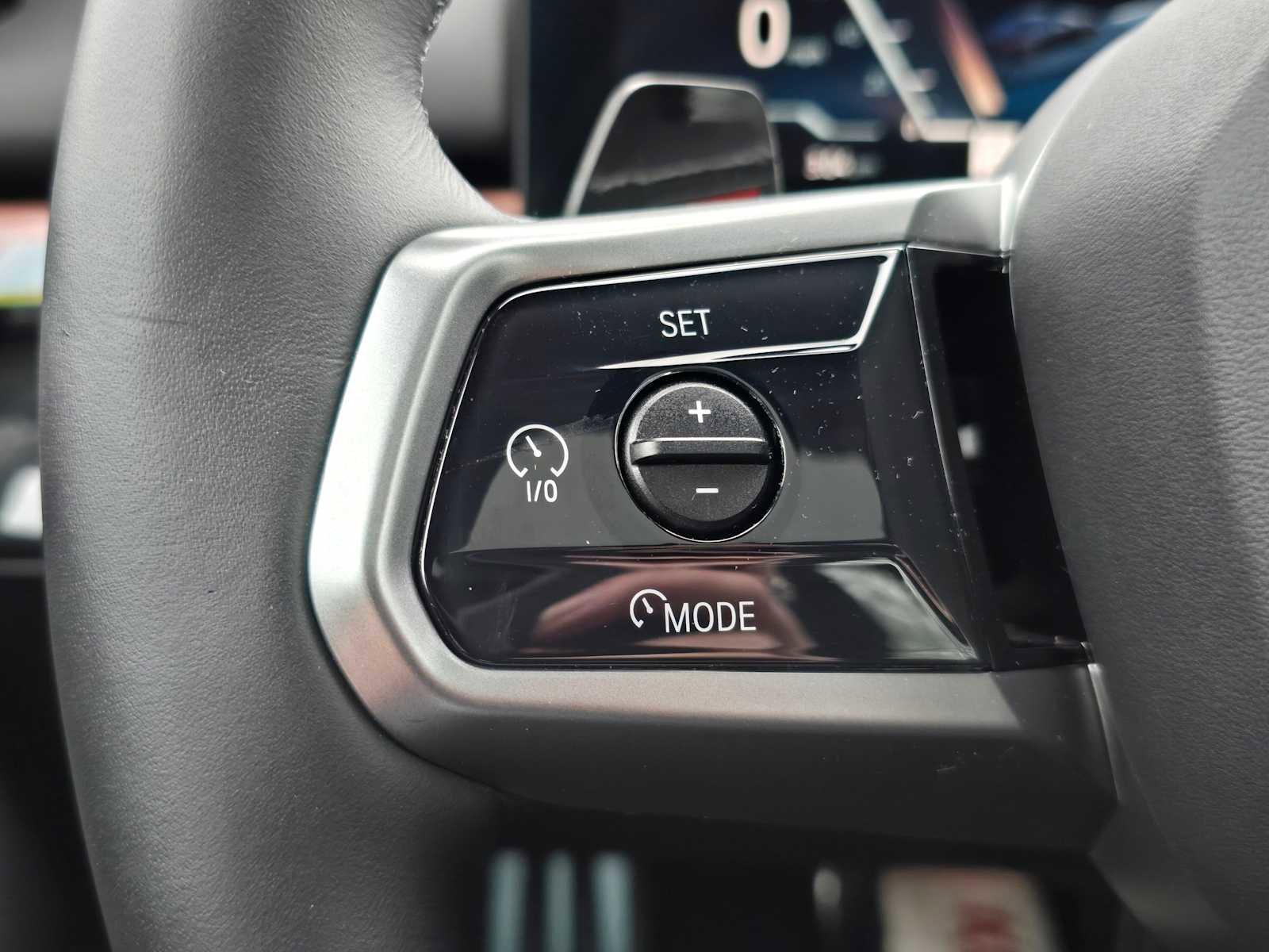 Used 2024 BMW i5 eDrive40i w/ M Sport Package image 31