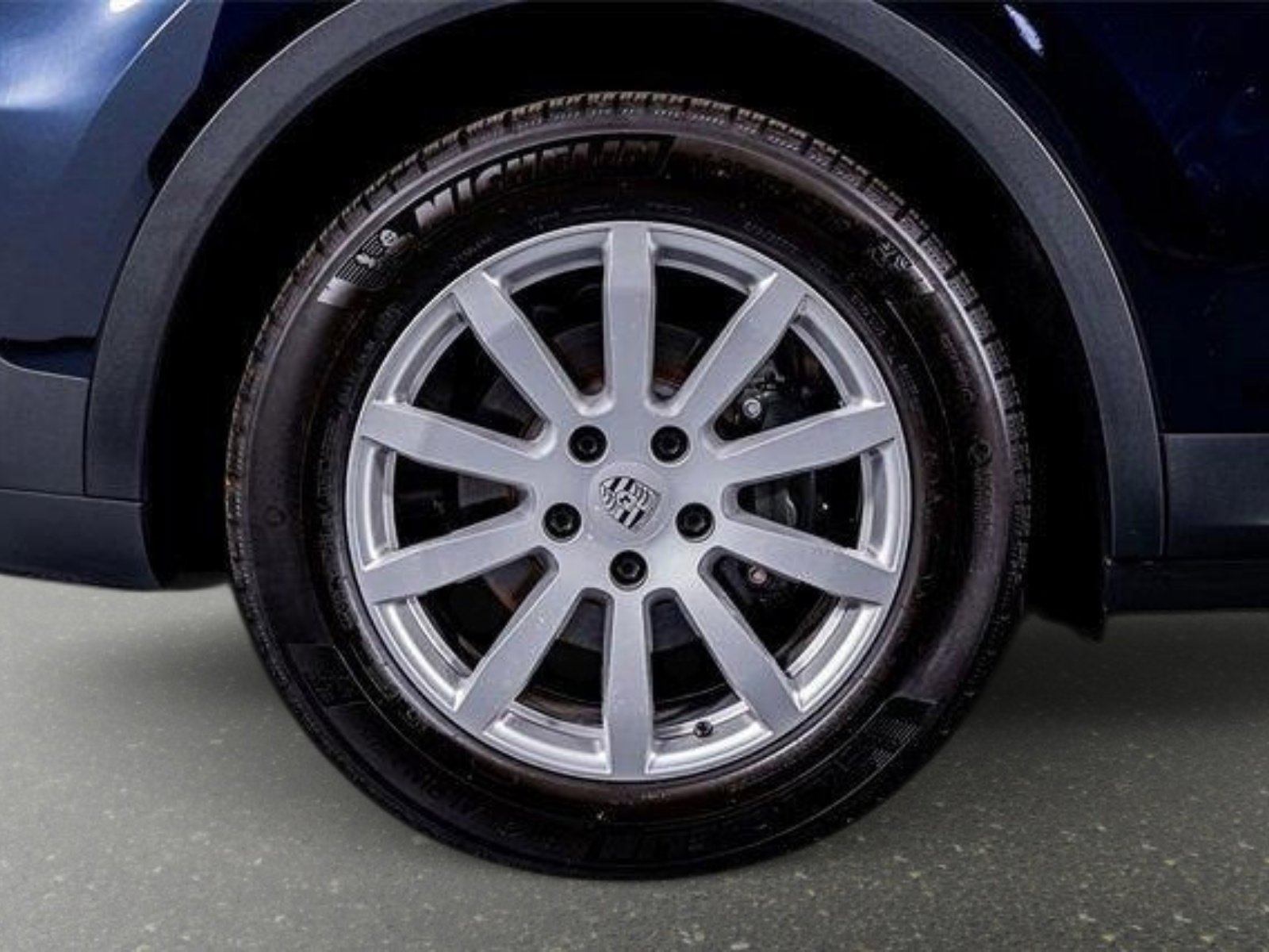 Used 2022 Porsche Cayenne S image 10