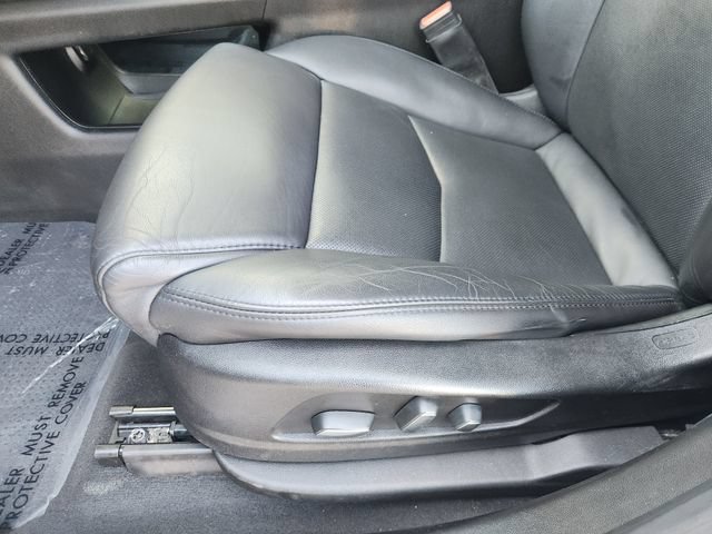 Used 2018 Cadillac XT5 Luxury w/ Driver Awareness Package FWD image 26