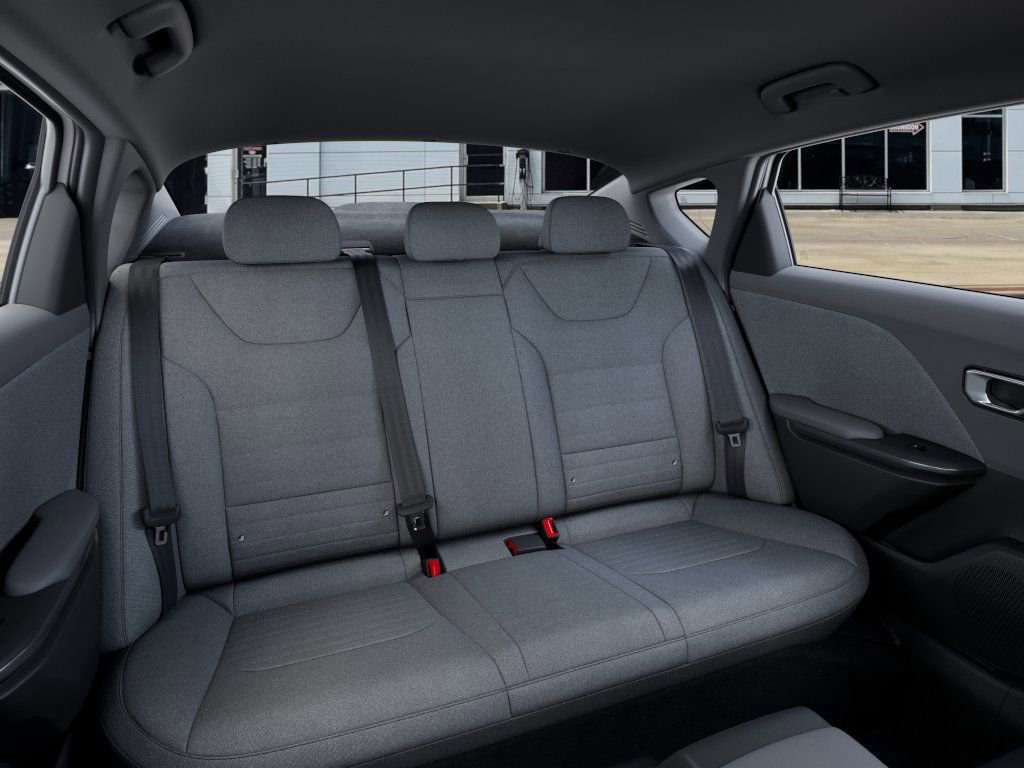 New 2025 Kia K4 EX image 16