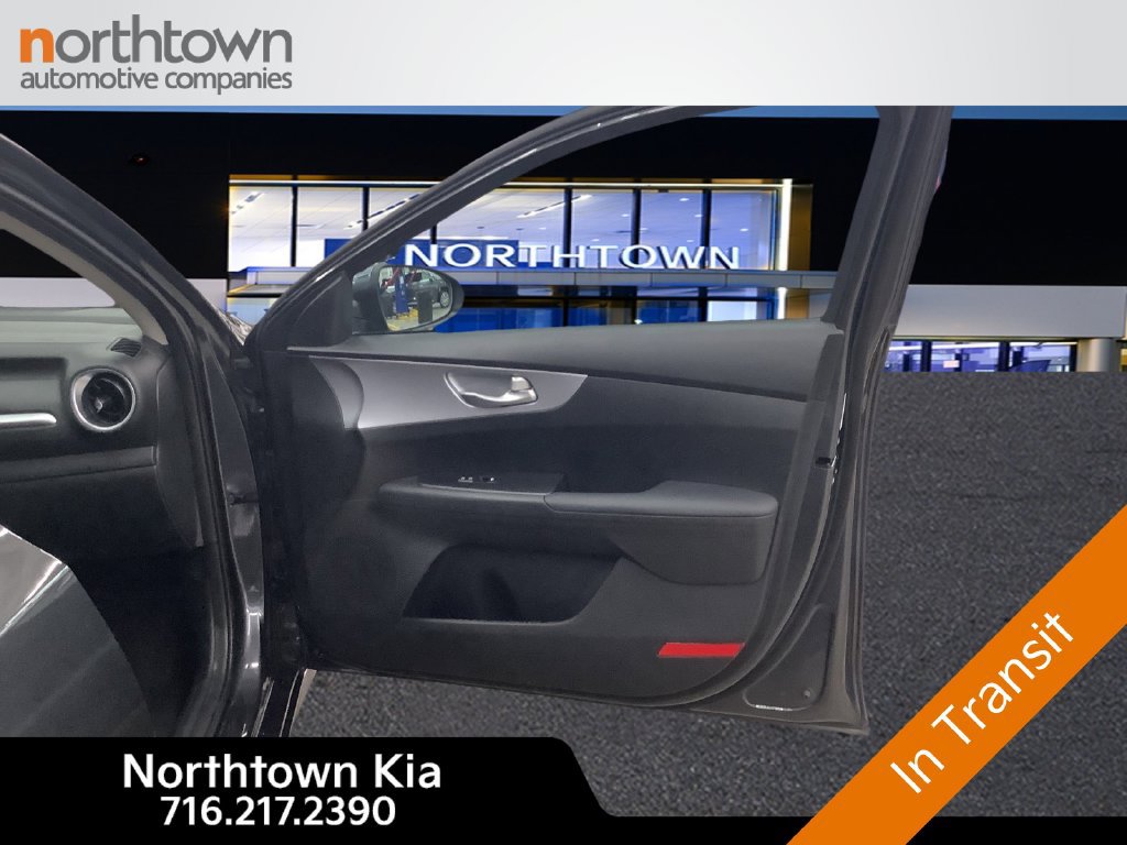 Used 2024 Kia Forte LXS w/ LXS Technology Package FWD image 33