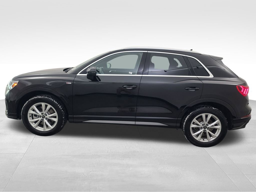 Used 2025 Audi Q3 2.0T Premium image 7