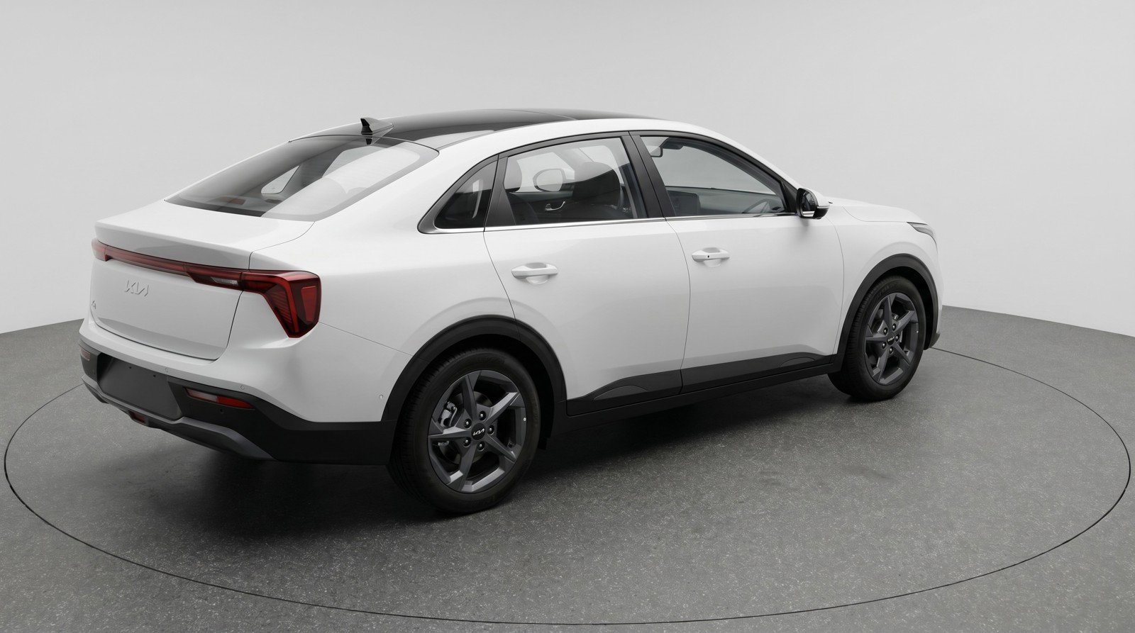 Used 2025 Kia K4 LXS FWD image 9