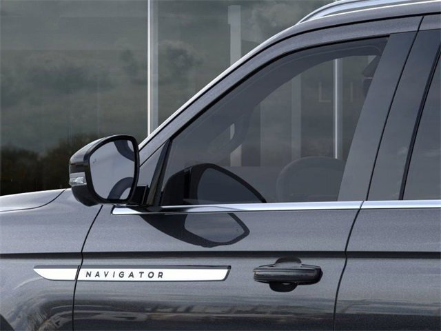 New 2025 Lincoln Navigator Reserve image 21