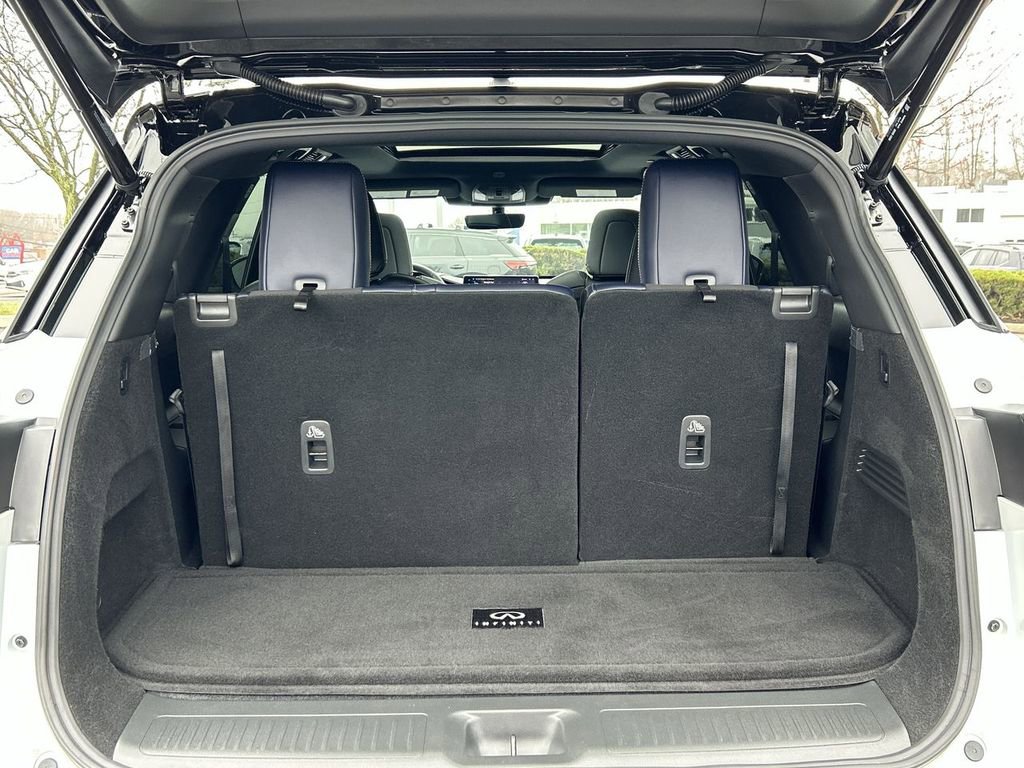 Certified 2026 INFINITI QX60 Sport w/ Dark Cargo Package image 28