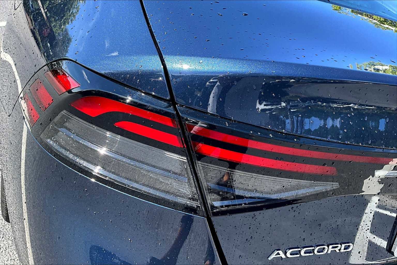 New 2025 Honda Accord EX-L image 12
