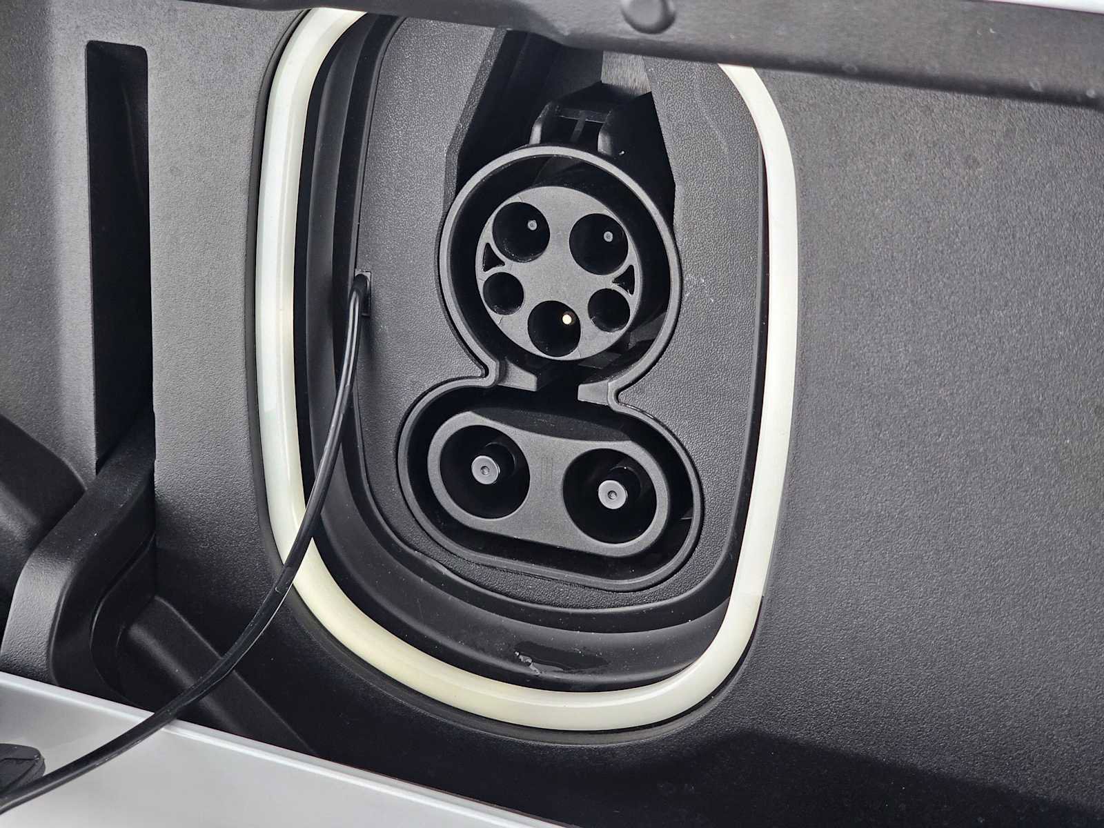 New 2026 Cadillac Lyriq Sport image 22