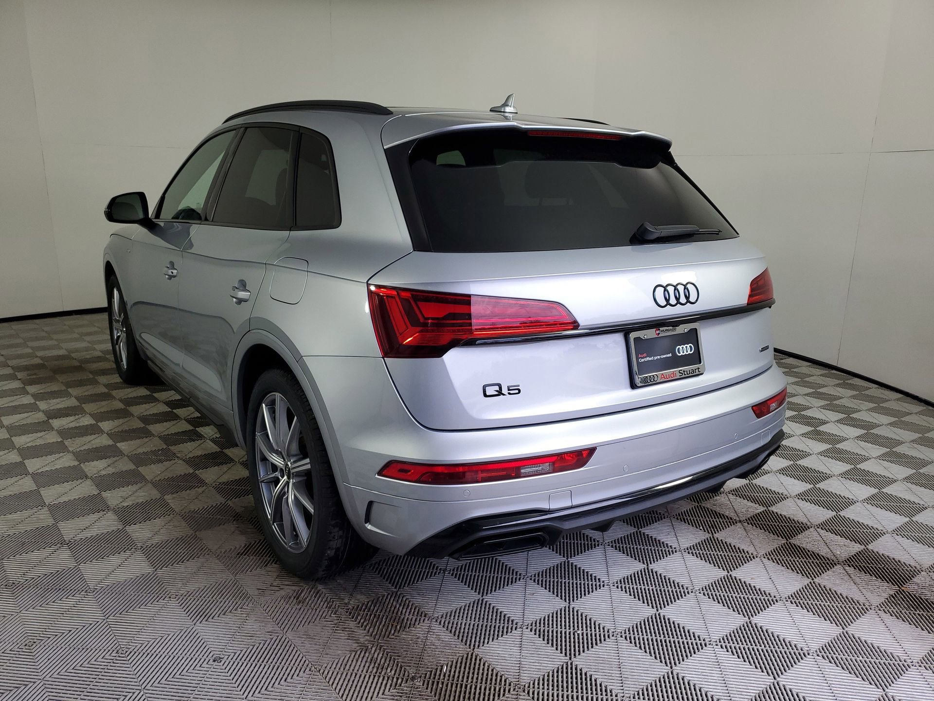 Certified 2023 Audi Q5 e Premium Plus w/ Premium Plus Package image 8