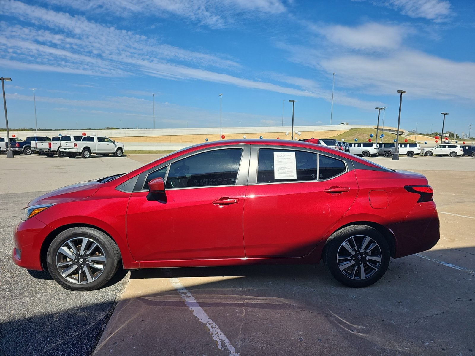 Used 2025 Nissan Versa SV FWD image 7