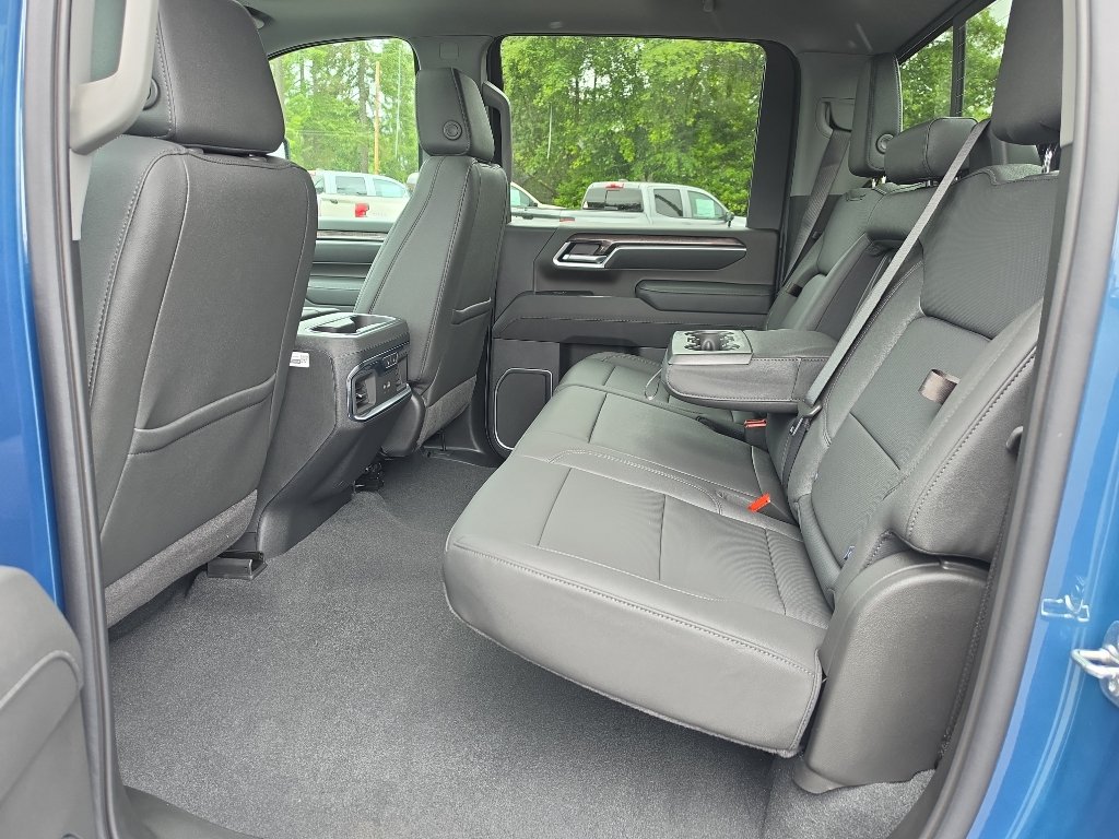 New 2026 Chevrolet Silverado 3500 LTZ w/ LTZ Plus Package AWD/4WD image 20