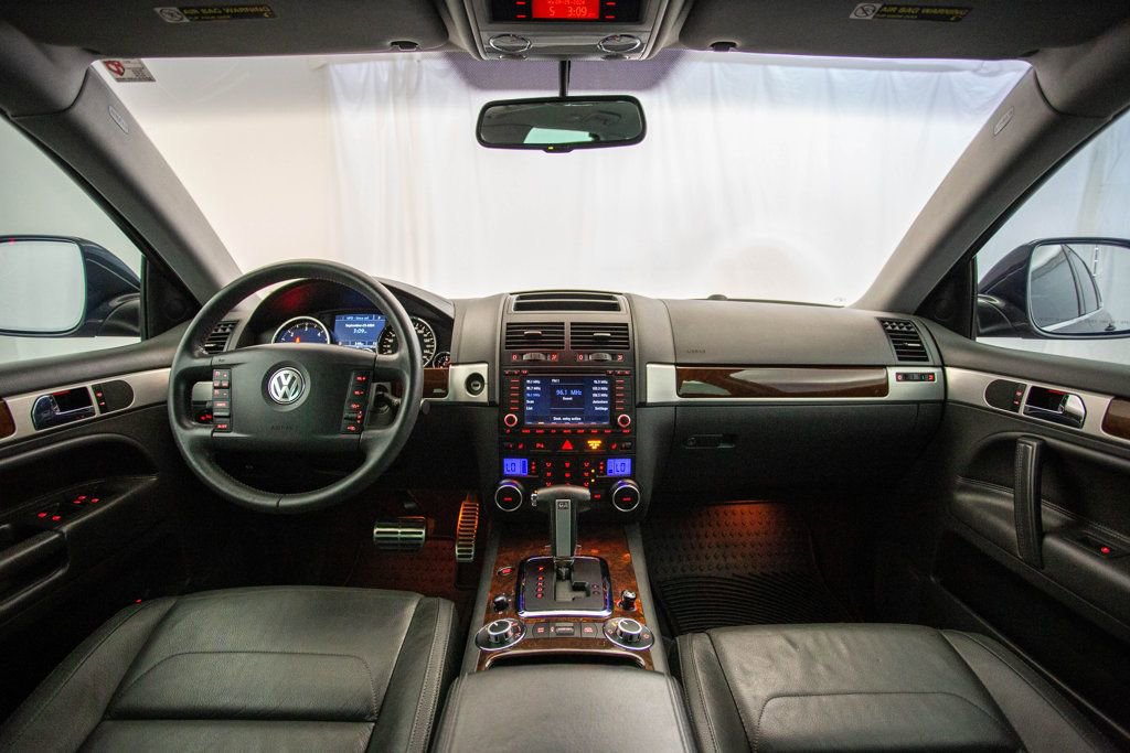 Used 2008 Volkswagen Touareg V10 TDI image 12