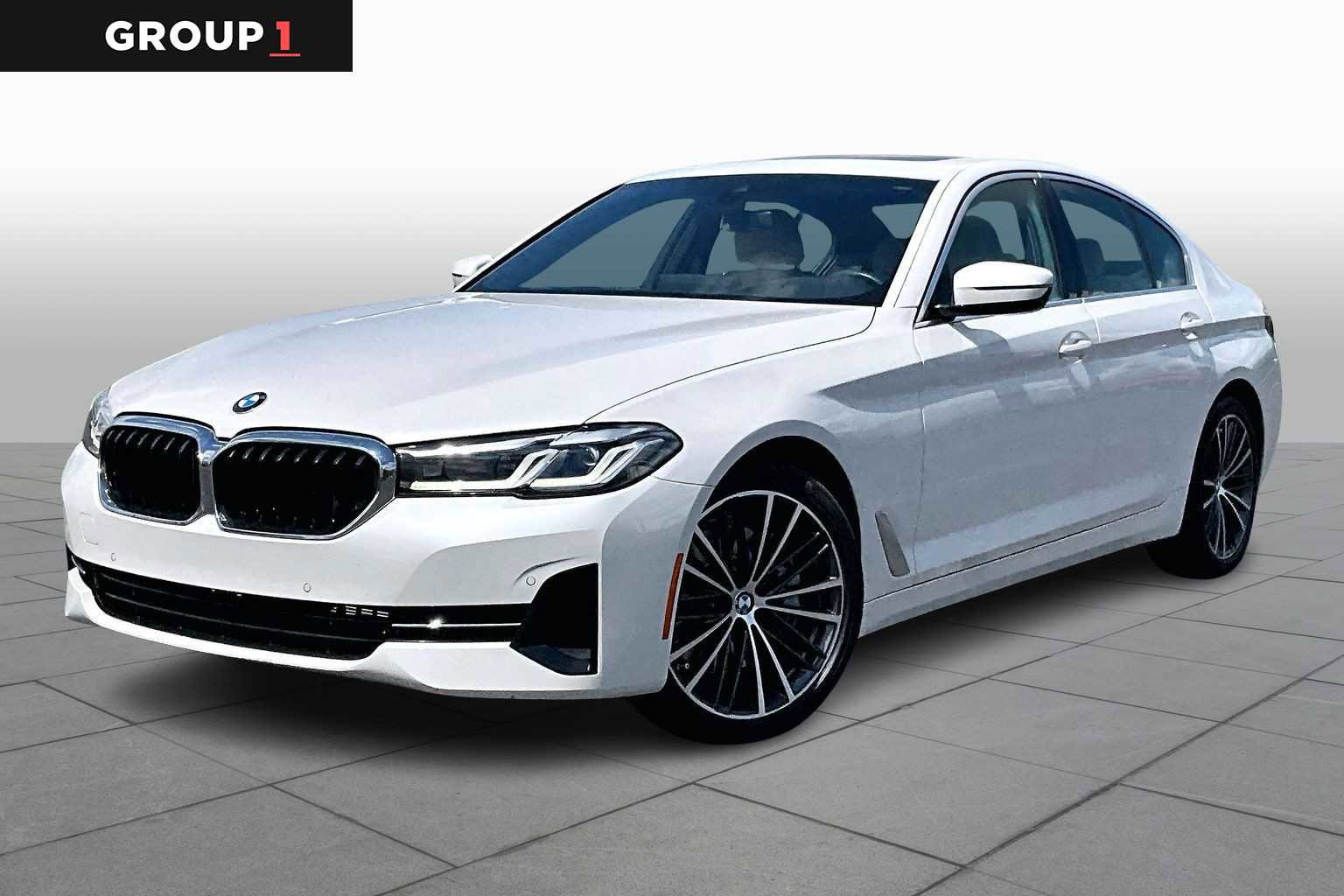 Used 2022 BMW 540i w/ Premium Package image 1