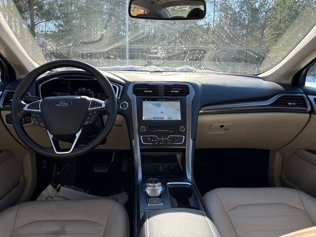 Used 2017 Ford Fusion SE w/ Fusion SE Technology Package image 29