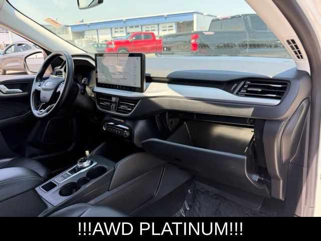 Used 2024 Ford Escape Platinum AWD/4WD image 13