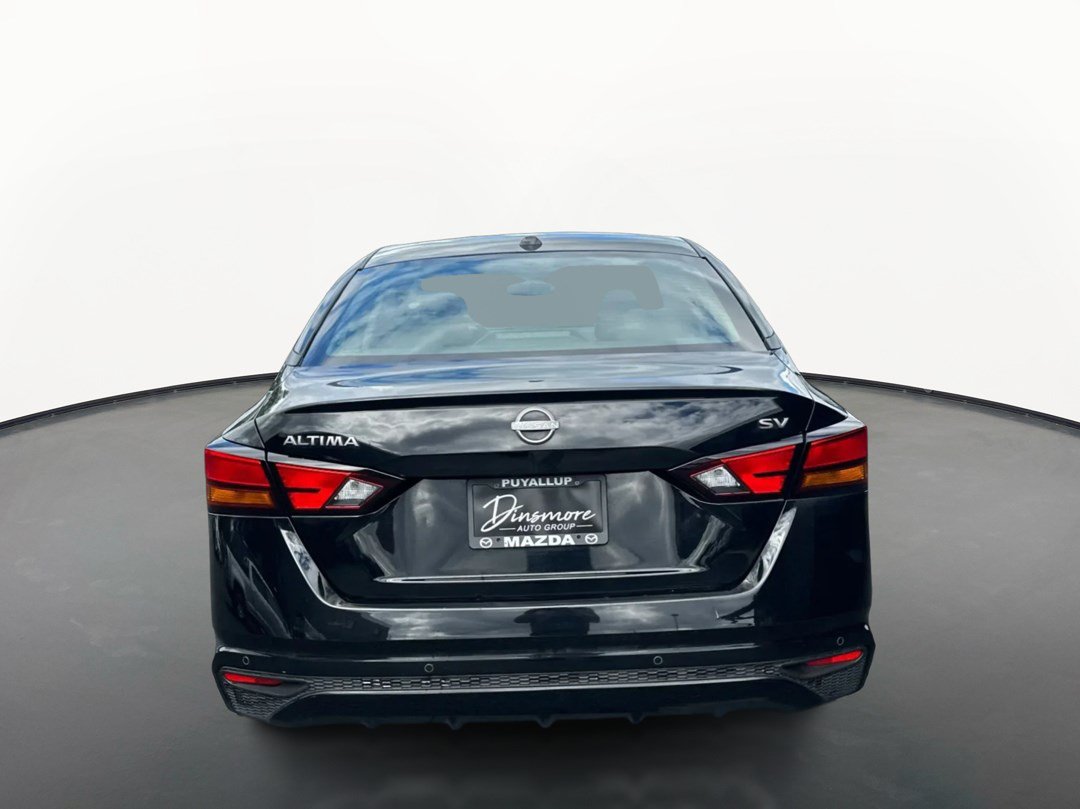 Used 2024 Nissan Altima 2.5 SV FWD image 4