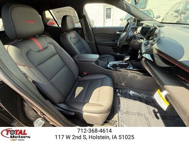 New 2026 Chevrolet Trax RS w/ Driver Confidence Package FWD image 16