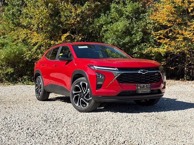 New 2026 Chevrolet Trax RS w/ Sunroof Package FWD image 2