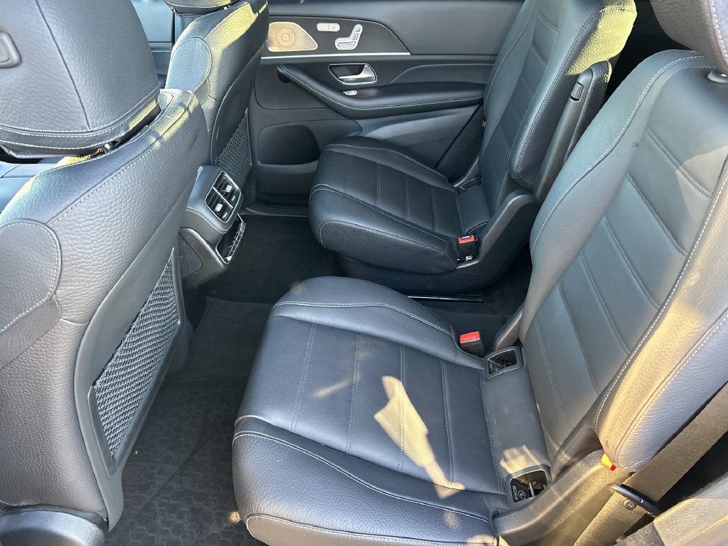 Used 2024 Mercedes-Benz GLS 450 4MATIC image 26