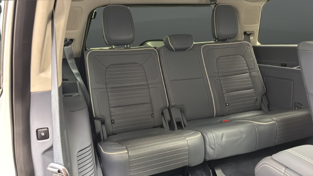 Used 2023 Lincoln Navigator Black Label AWD/4WD image 24