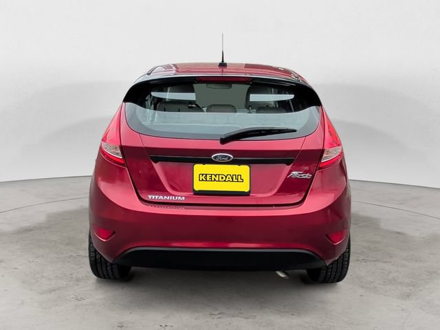 Used 2013 Ford Fiesta Titanium w/ Black Sport Appearance Pkg FWD image 4
