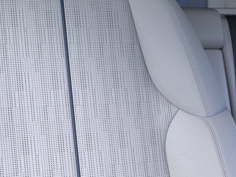 New 2026 Cadillac Optiq Luxury 2 image 21