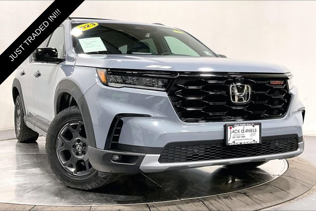 Used 2023 Honda Pilot TrailSport image 10