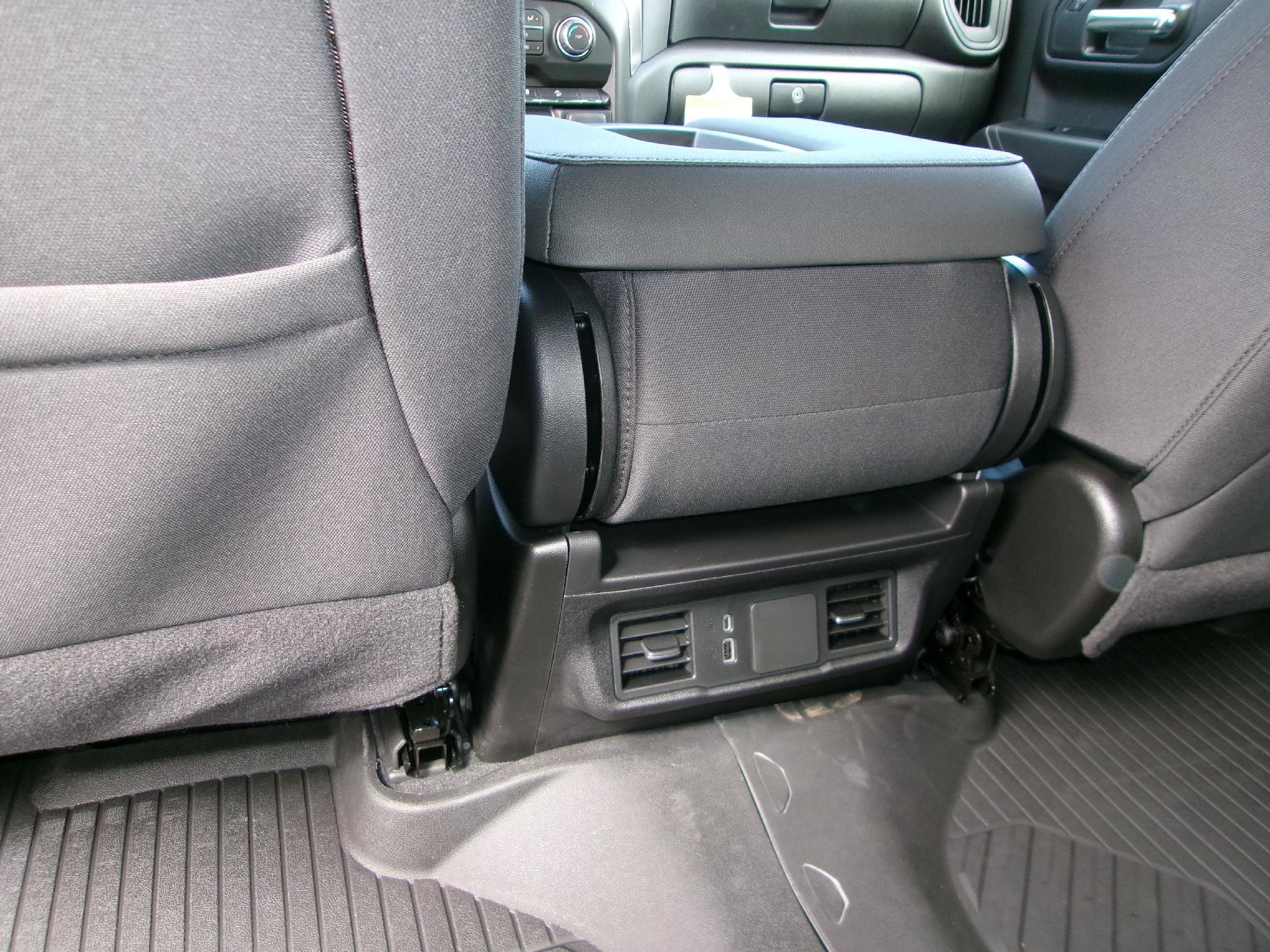 New 2026 Chevrolet Silverado 1500 Custom Trail Boss w/ Dark Appearance Package image 13