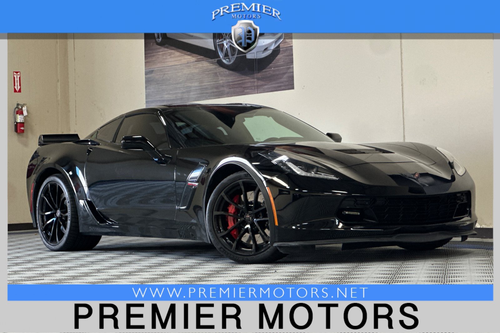 Used 2018 Chevrolet Corvette Grand Sport RWD image 1