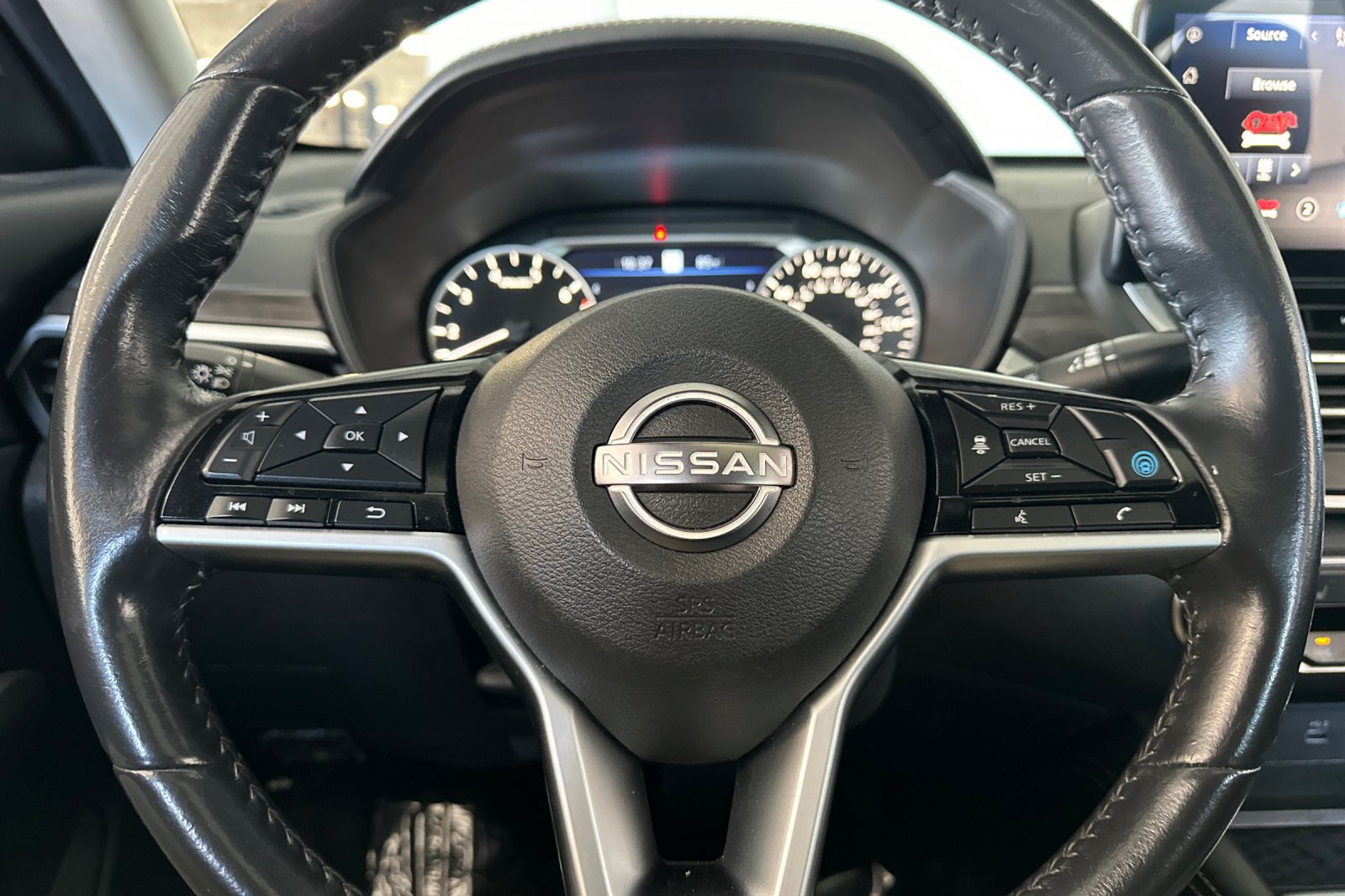 Certified 2023 Nissan Altima 2.5 SV w/ SV Premium Package FWD image 22