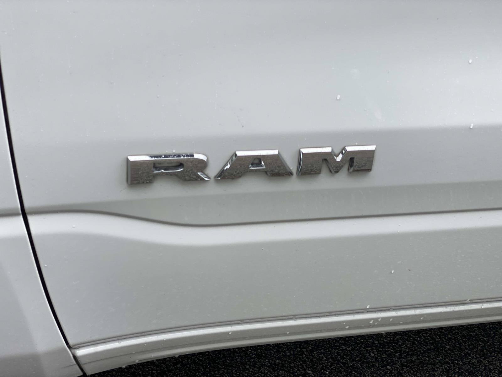 Used 2023 RAM 1500 Big Horn AWD/4WD image 15