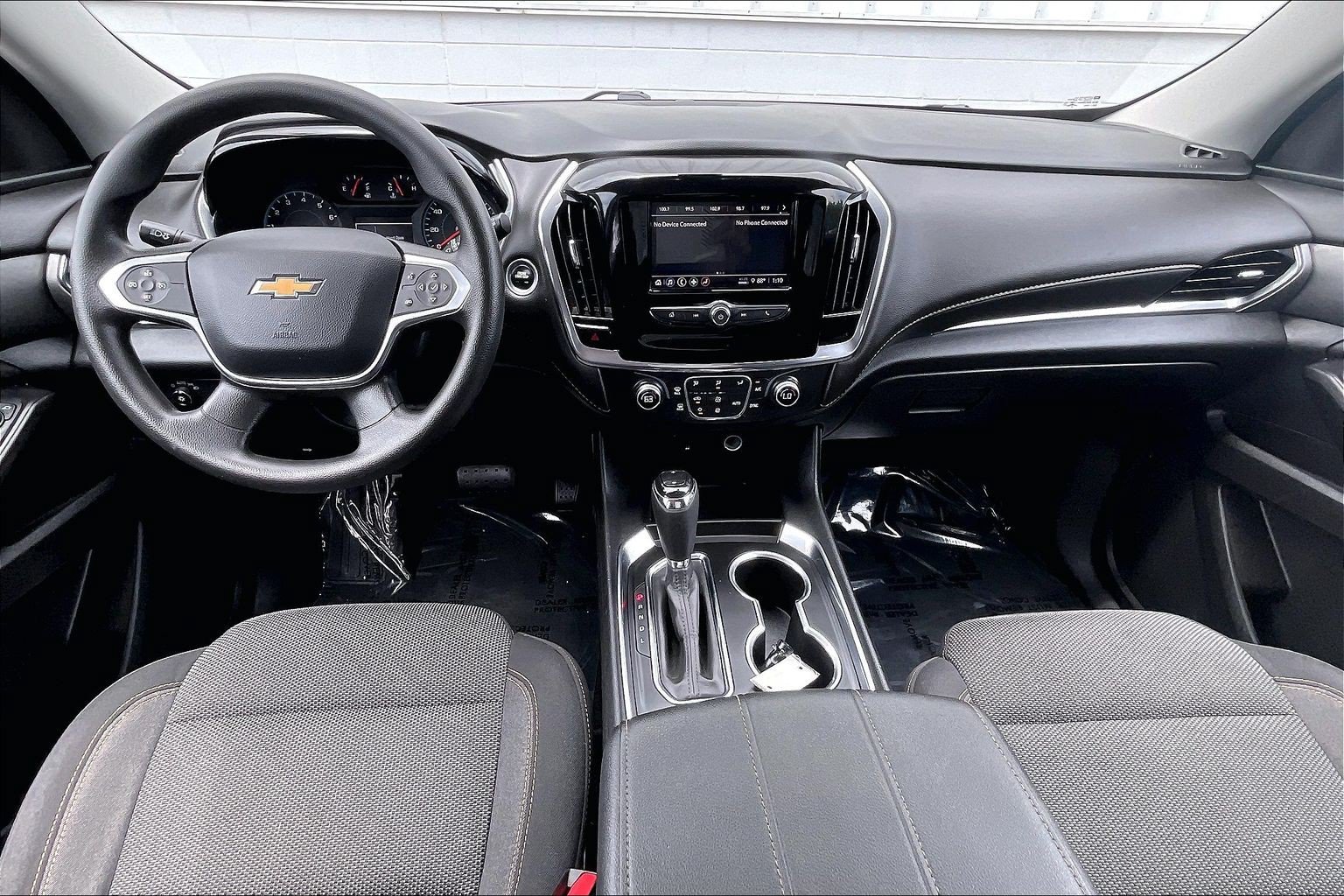 Used 2020 Chevrolet Traverse LS FWD image 19