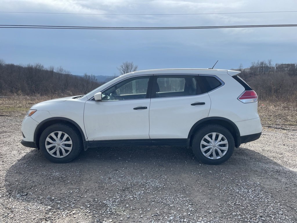 Used 2016 Nissan Rogue S image 8