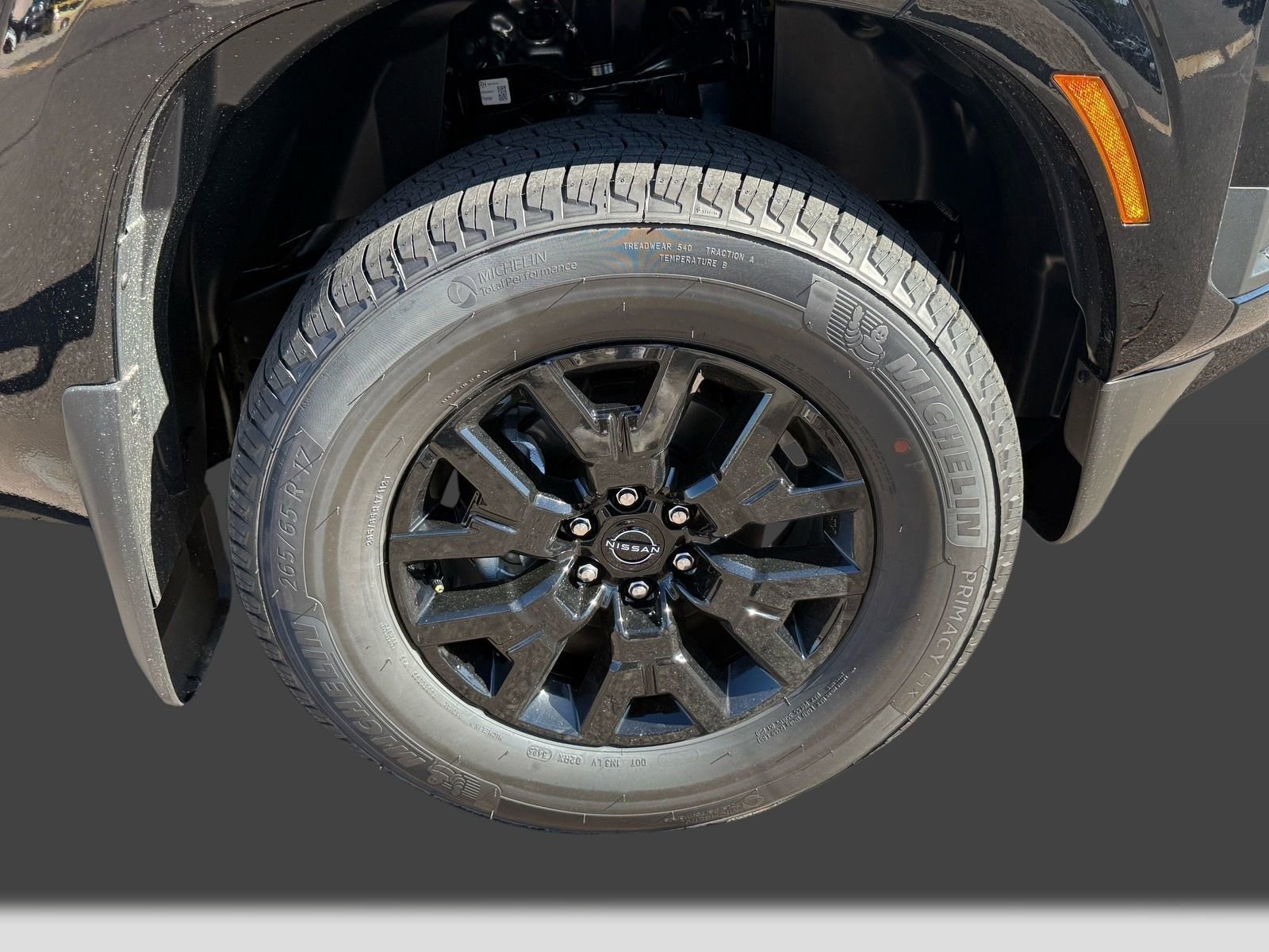 New 2026 Nissan Frontier SV w/ Tow Package AWD/4WD image 9