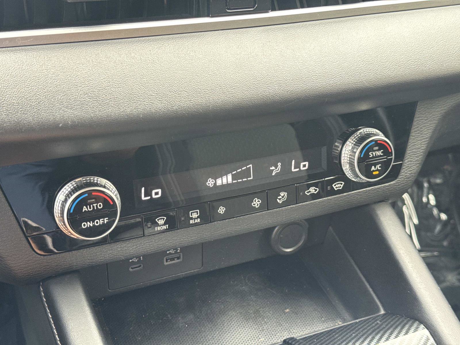 Used 2022 Mitsubishi Outlander ES image 23