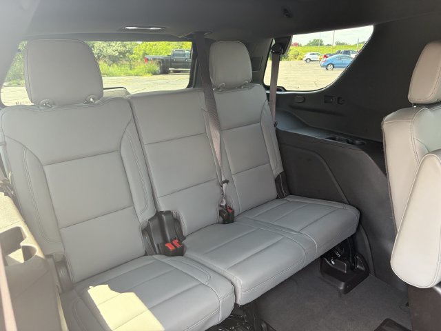 Used 2022 Chevrolet Tahoe LT w/ Luxury Package AWD/4WD image 14