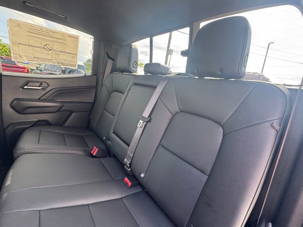 New 2026 GMC Canyon Elevation w/ Convenience Package image 32