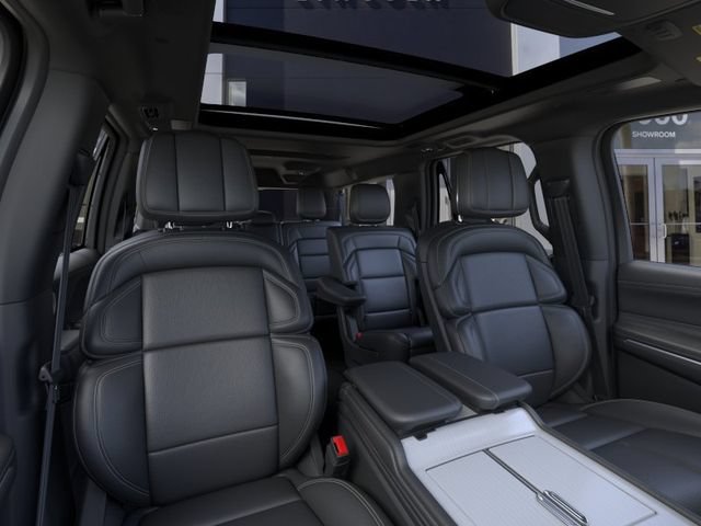 New 2026 Lincoln Navigator L Reserve w/ Jet Appearance Package AWD/4WD image 10