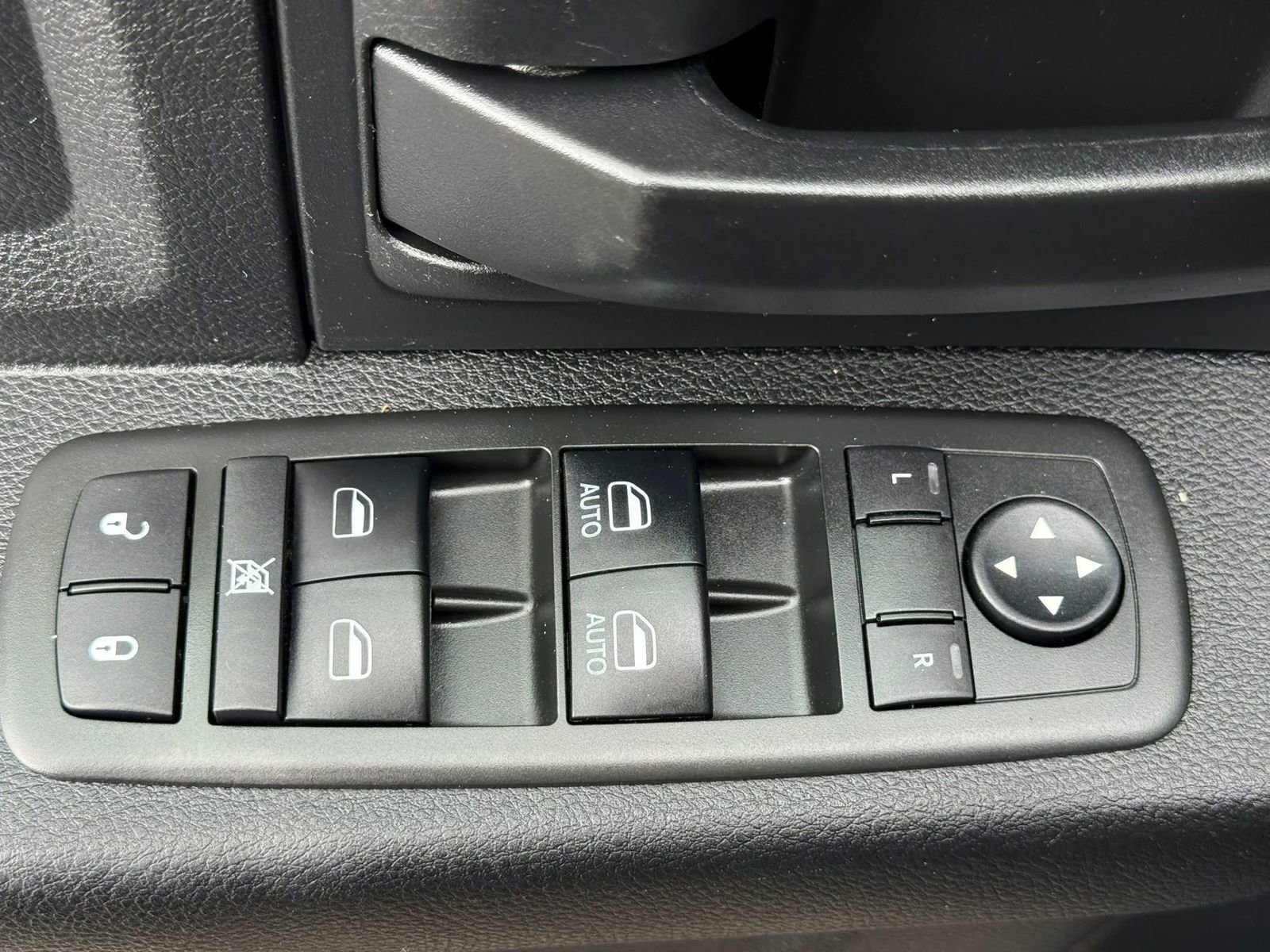 Used 2013 RAM 2500 Tradesman w/ Popular Equipment Group RWD image 14