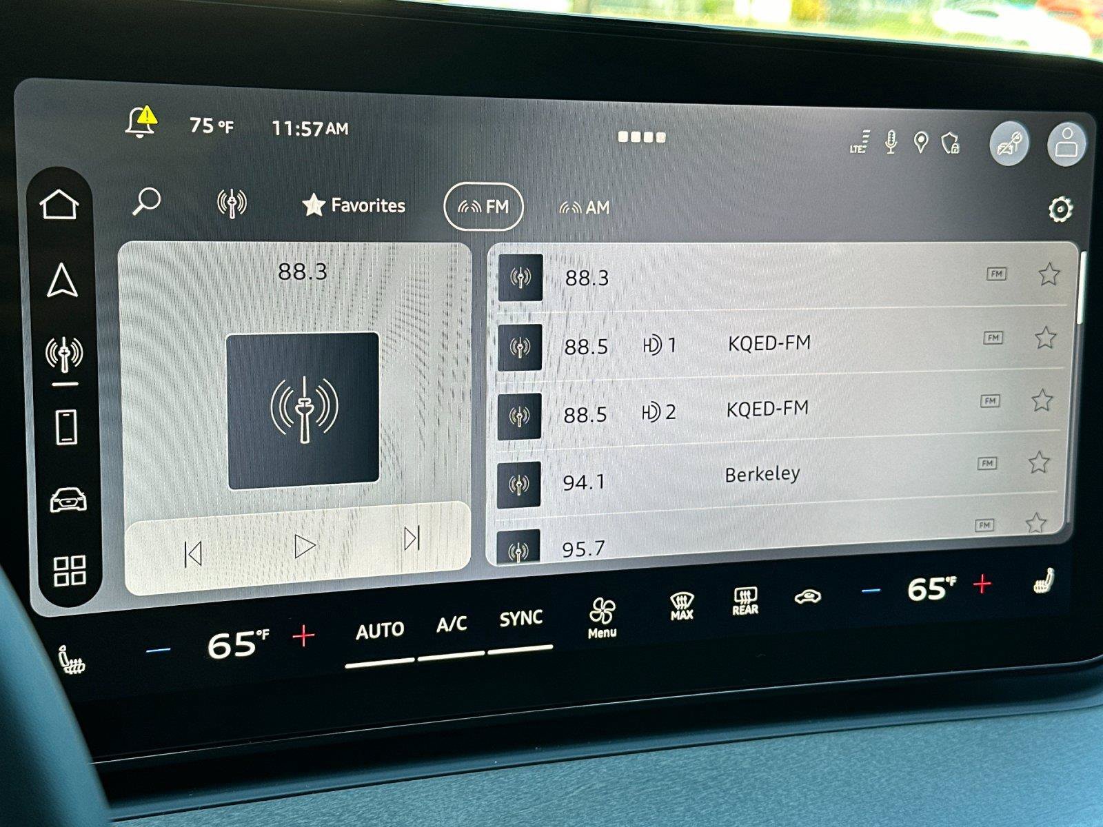 New 2026 Audi Q3 quattro 2.0T AWD/4WD image 17