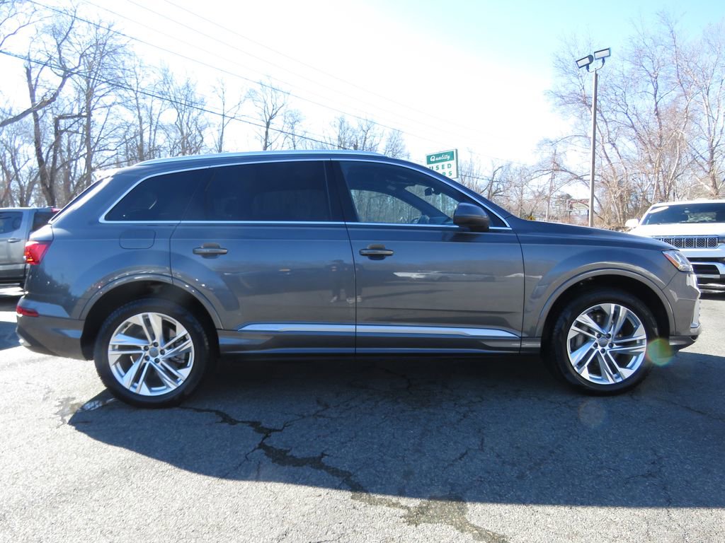 Used 2020 Audi Q7 3.0T Premium w/ Convenience Package image 4
