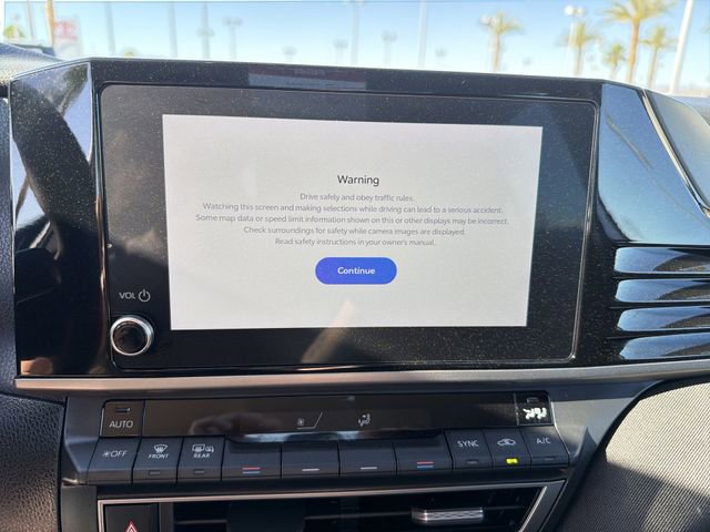 Used 2025 Toyota Camry LE FWD image 20