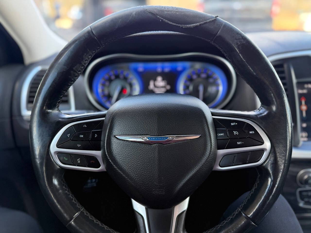 Used 2019 Chrysler 300 Touring w/ Sport Appearance Package RWD image 15