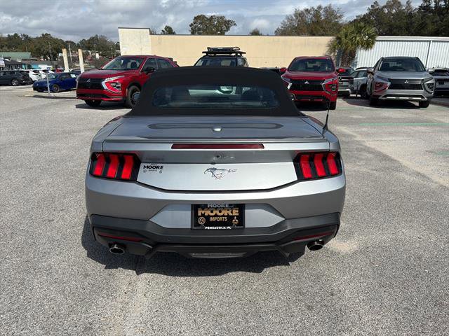 Used 2024 Ford Mustang Premium image 5