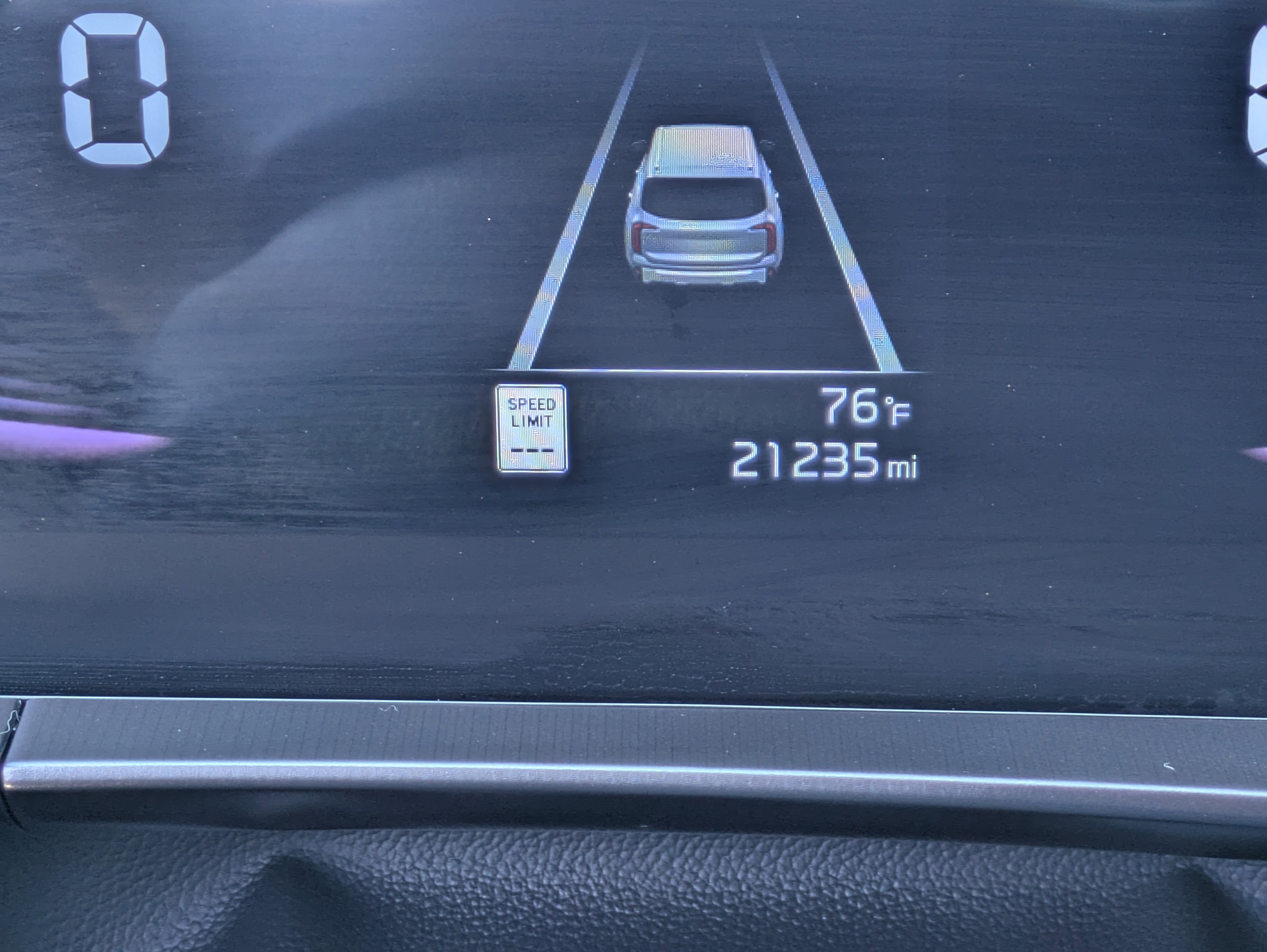 Used 2025 Kia Telluride S FWD image 29