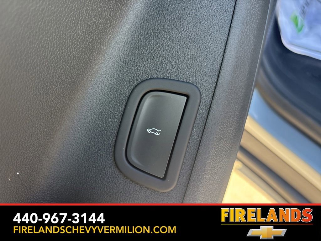 New 2026 Chevrolet Traverse LT FWD image 15