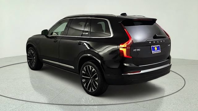 New 2026 Volvo XC90 T8 Plus w/ Protection Package AWD/4WD image 5