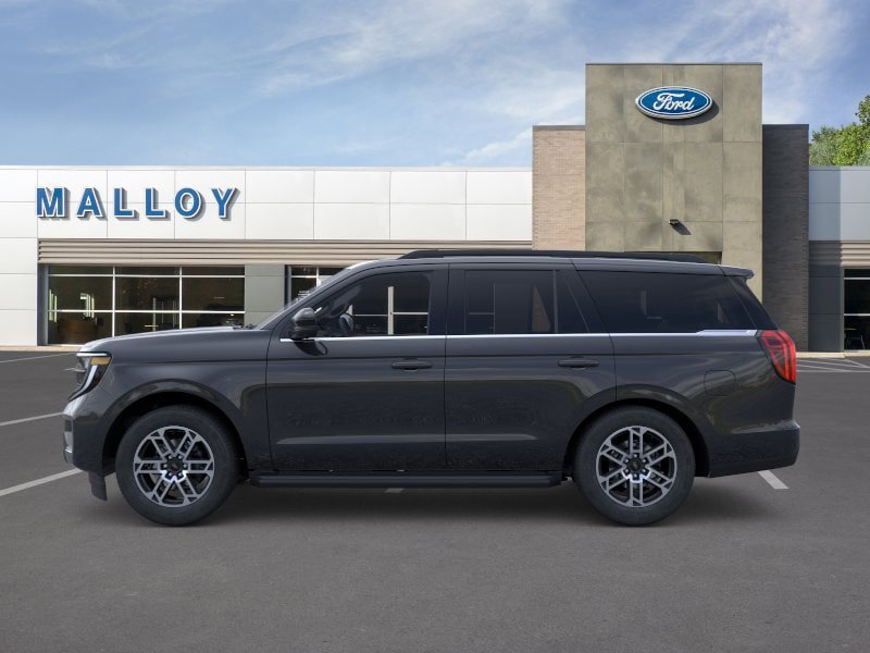 New 2026 Ford Expedition Active image 3