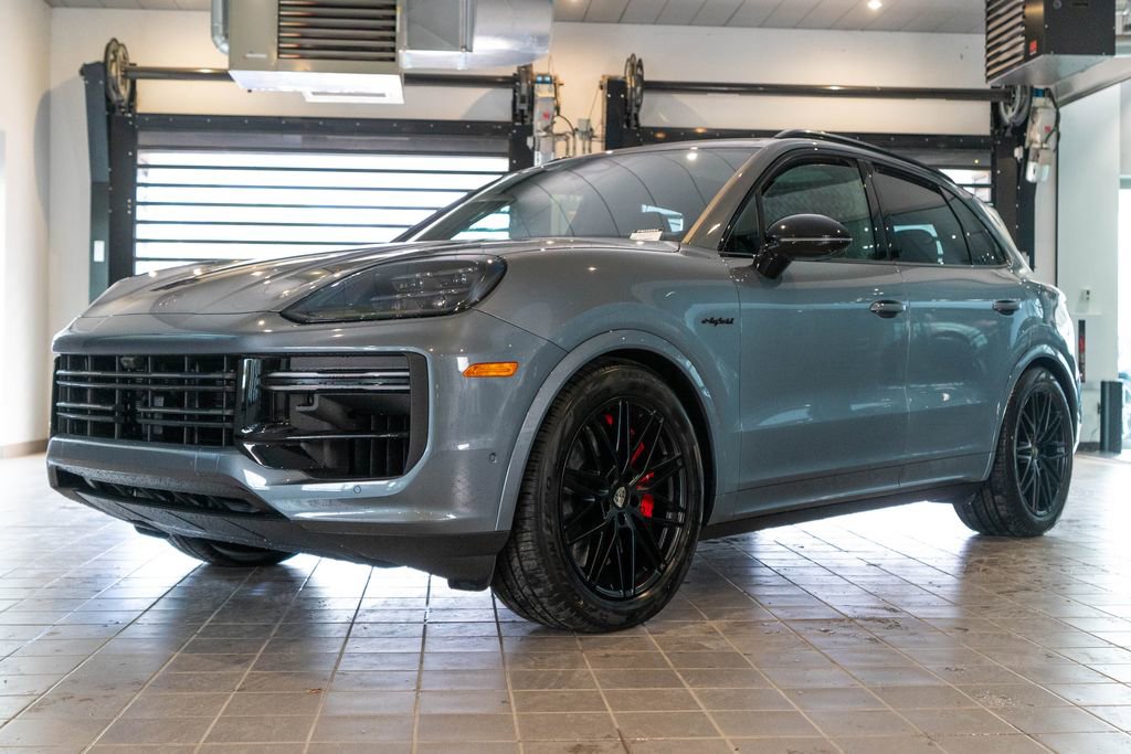 New 2026 Porsche Cayenne Turbo